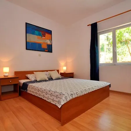 Martinovka Daire *